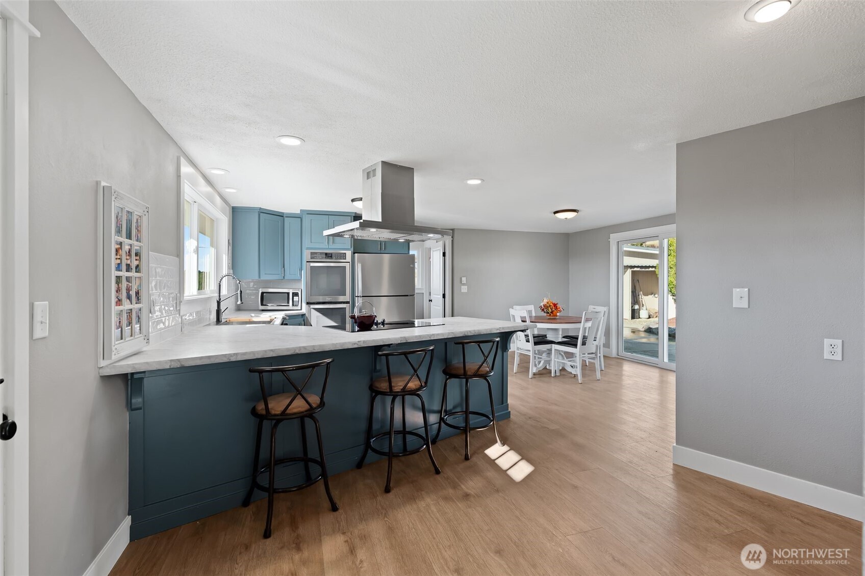 3670 N Wenas Property Photo 10