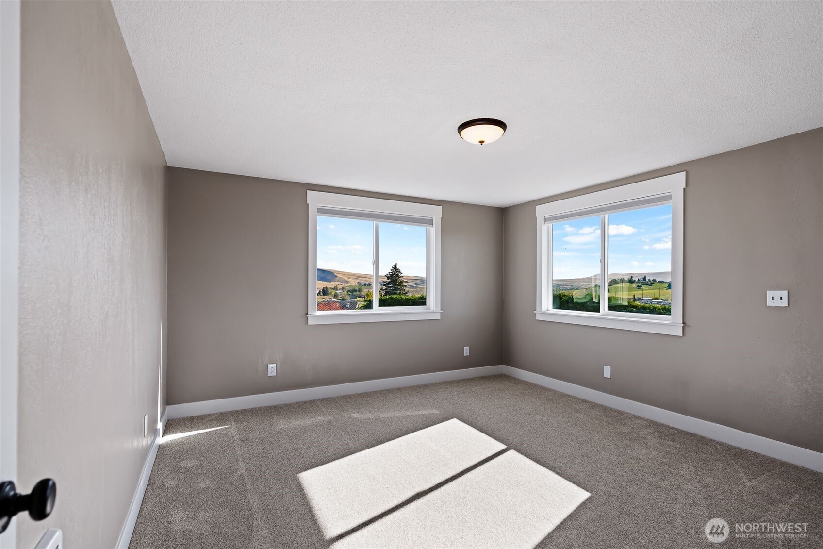 3670 N Wenas Property Photo 20