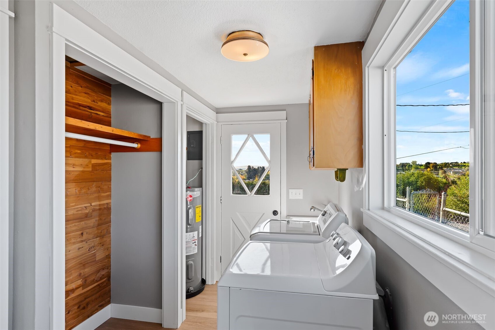 3670 N Wenas Property Photo 27