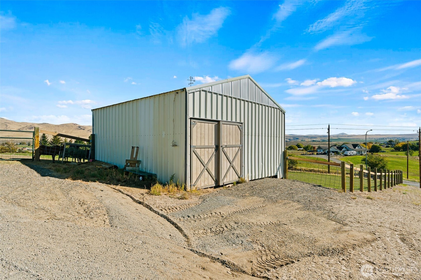 3670 N Wenas Property Photo 38