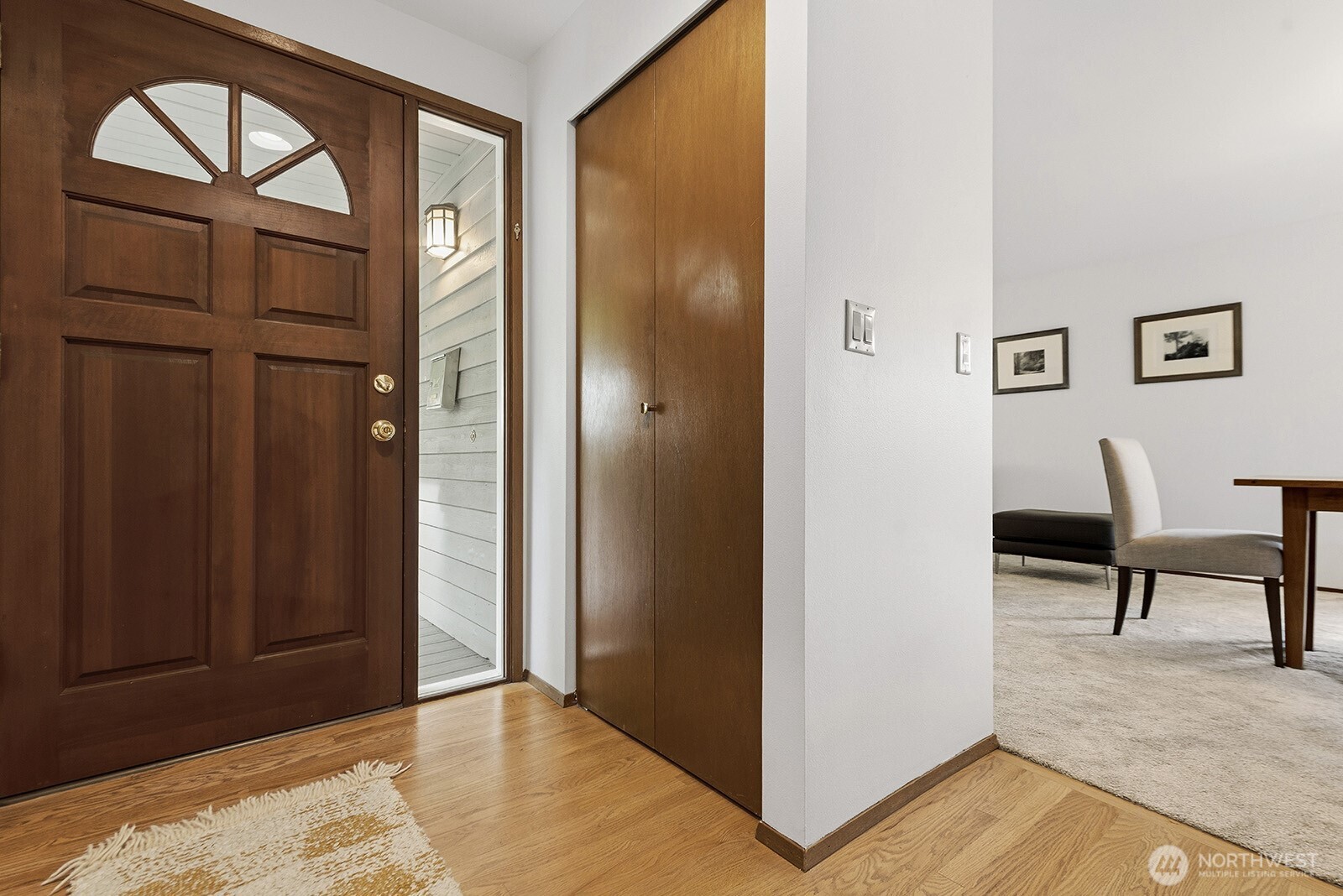 7548 Ravenna Avenue Property Photo 4