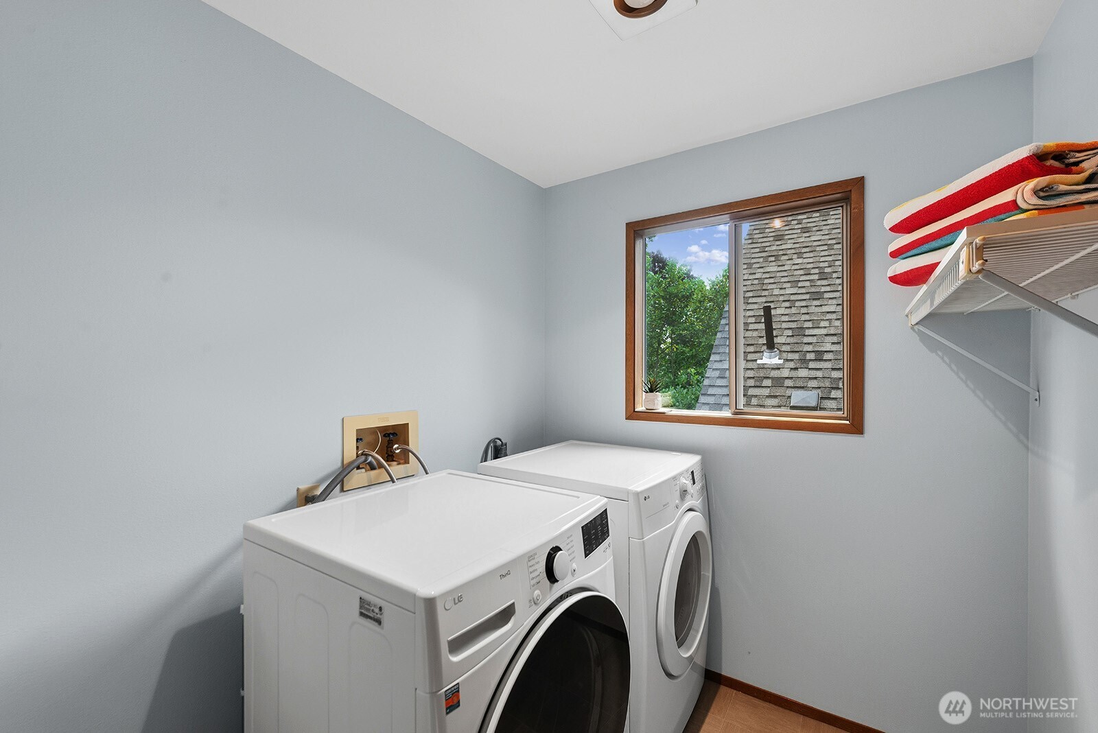 7548 Ravenna Avenue Property Photo 30
