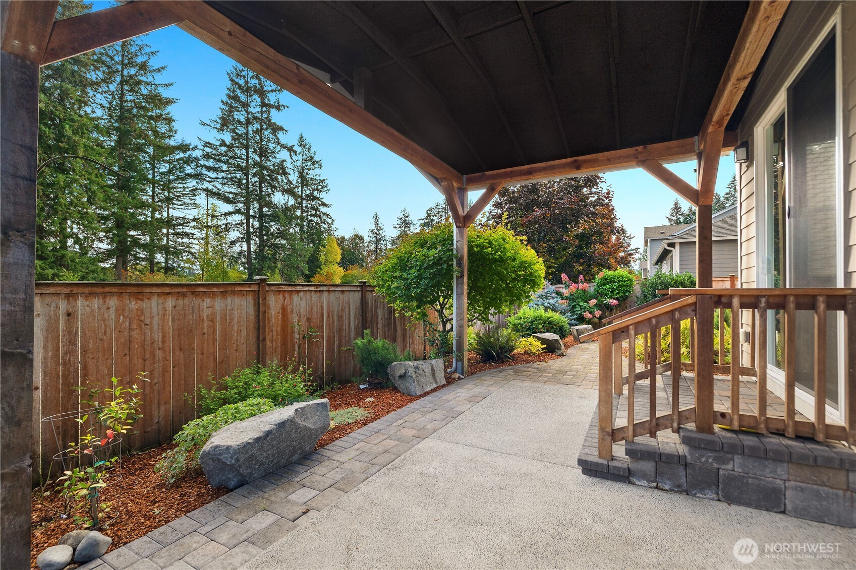 7040 Desperado Drive Property Photo 12