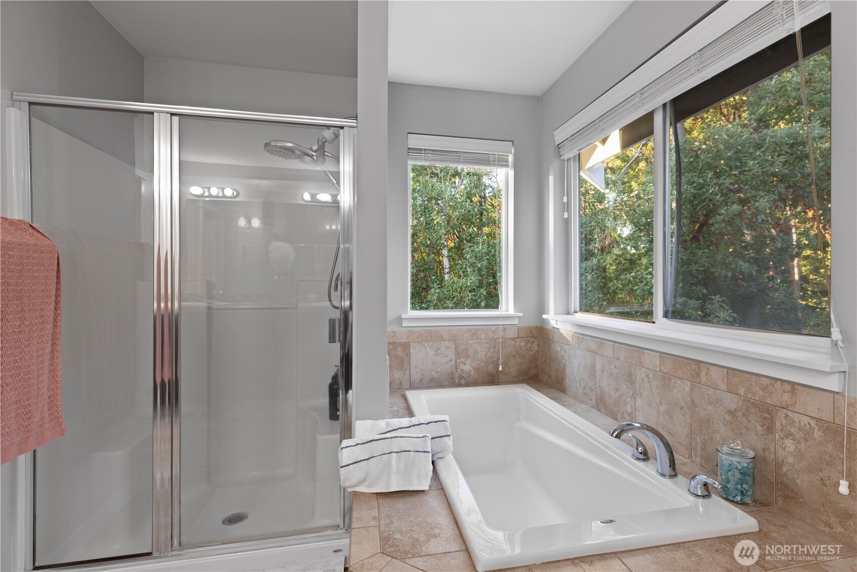 2305 Seringa Avenue Property Photo 19