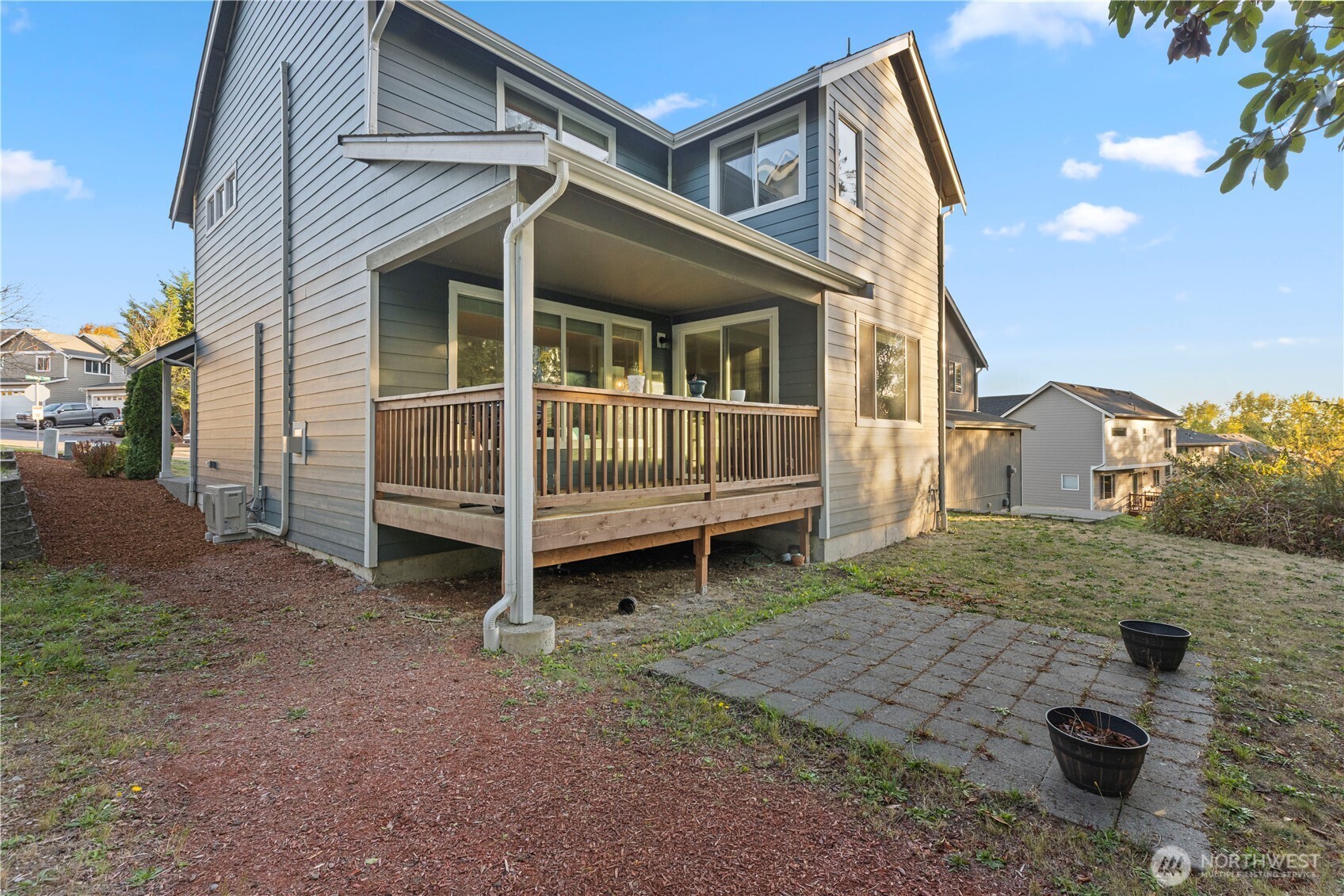 2305 Seringa Avenue Property Photo 29