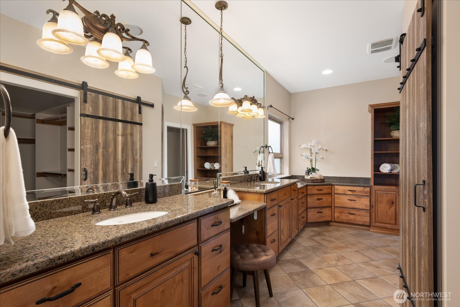 457 Royal Ann Court Property Photo 22