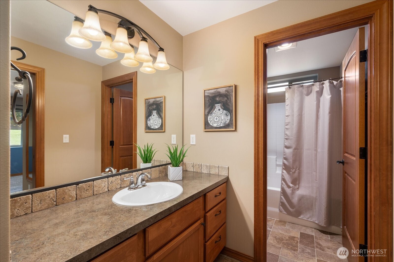 457 Royal Ann Court Property Photo 27