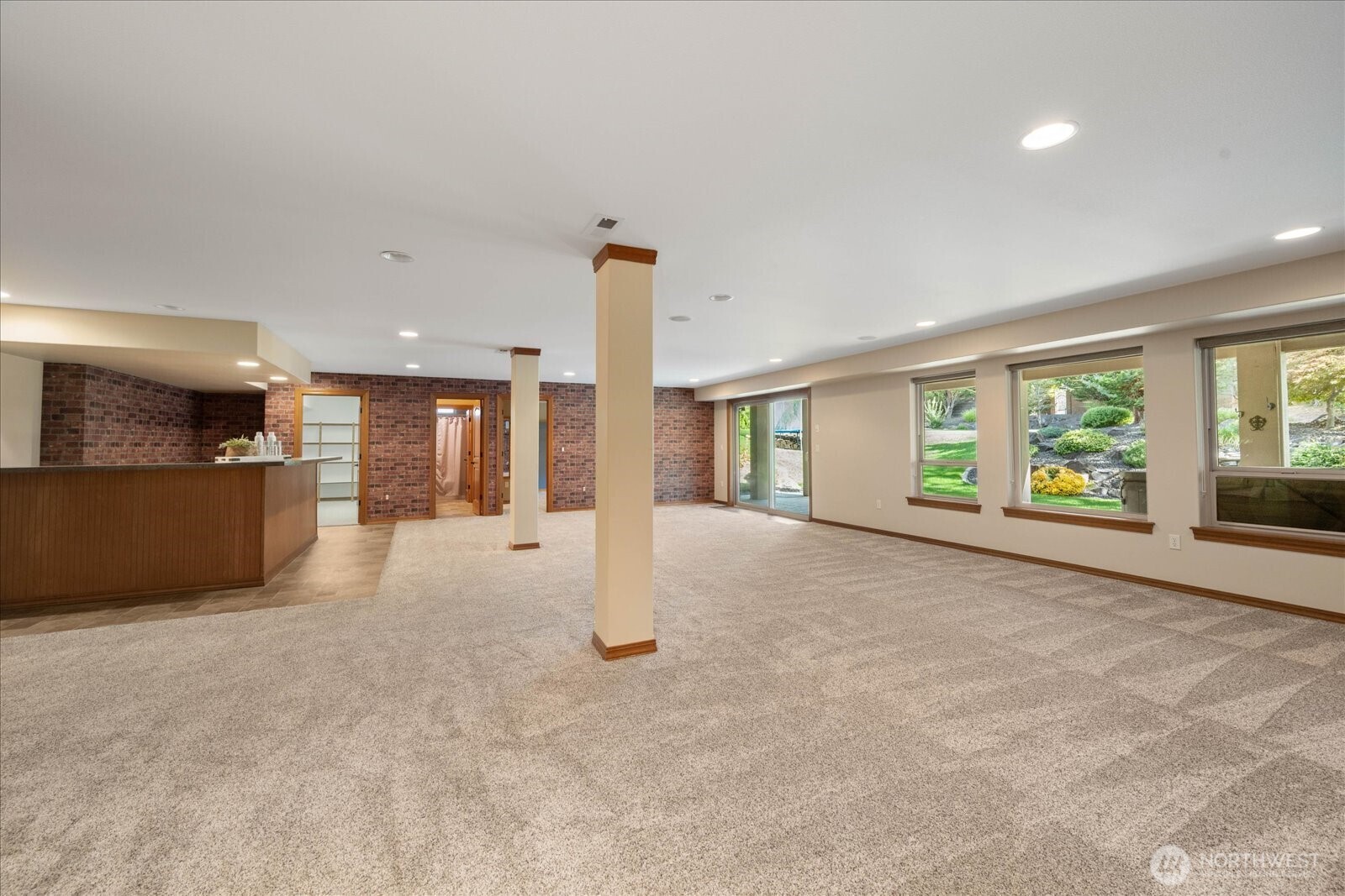 457 Royal Ann Court Property Photo 28