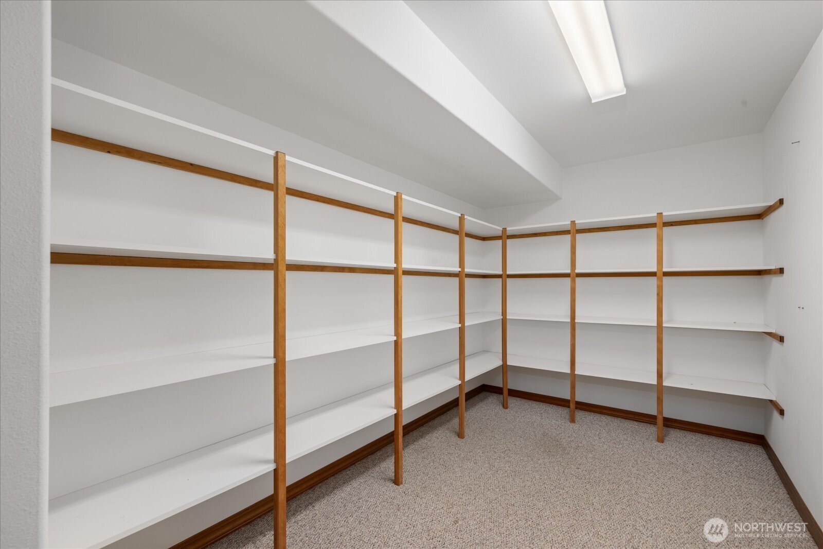 457 Royal Ann Court Property Photo 31