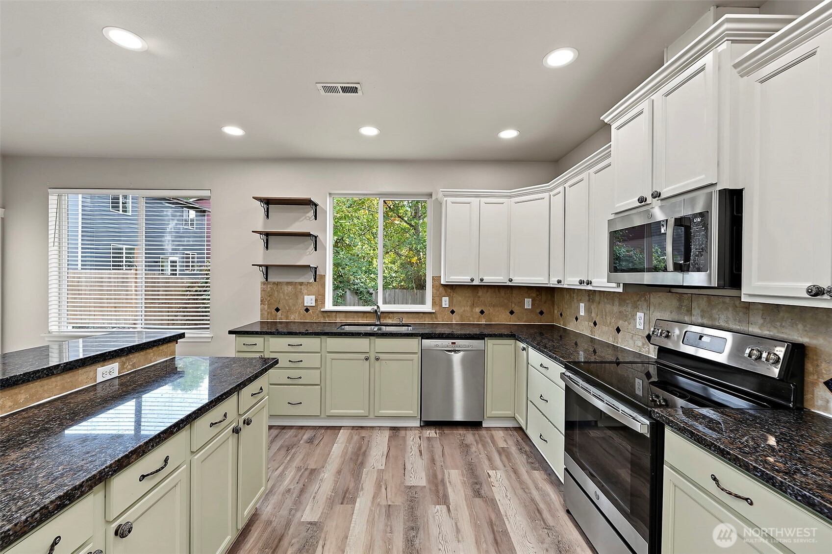 20107 97th Avenue Ct Property Photo 10