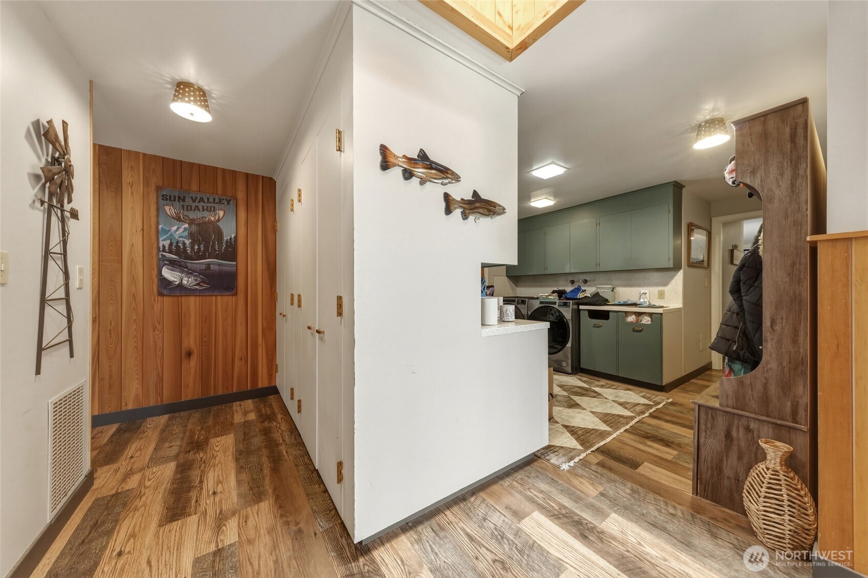 510 E Washington Street Property Photo 18