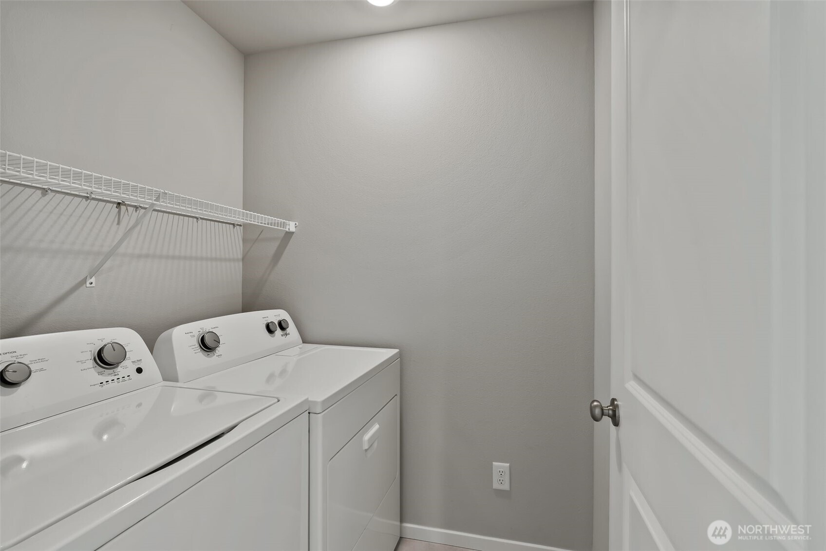2972 Longhorn Loop Property Photo 26