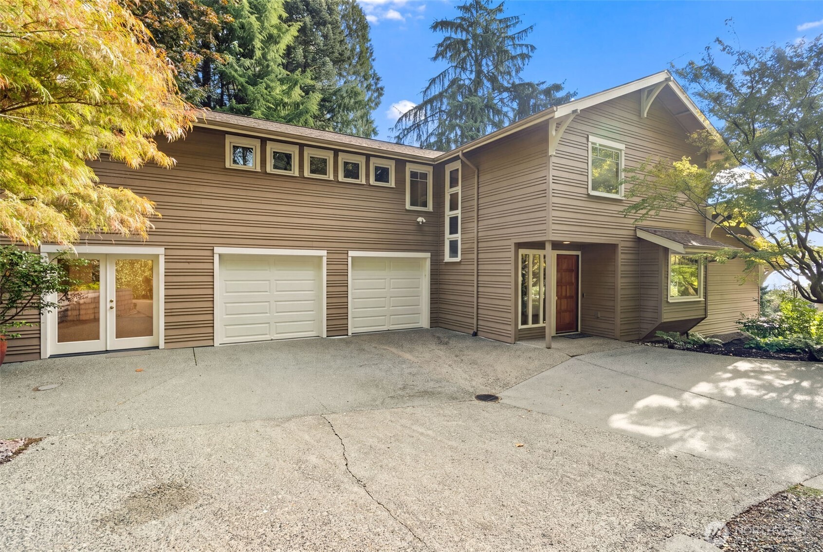 9796 Ne Murden Cove Drive Property Photo 3