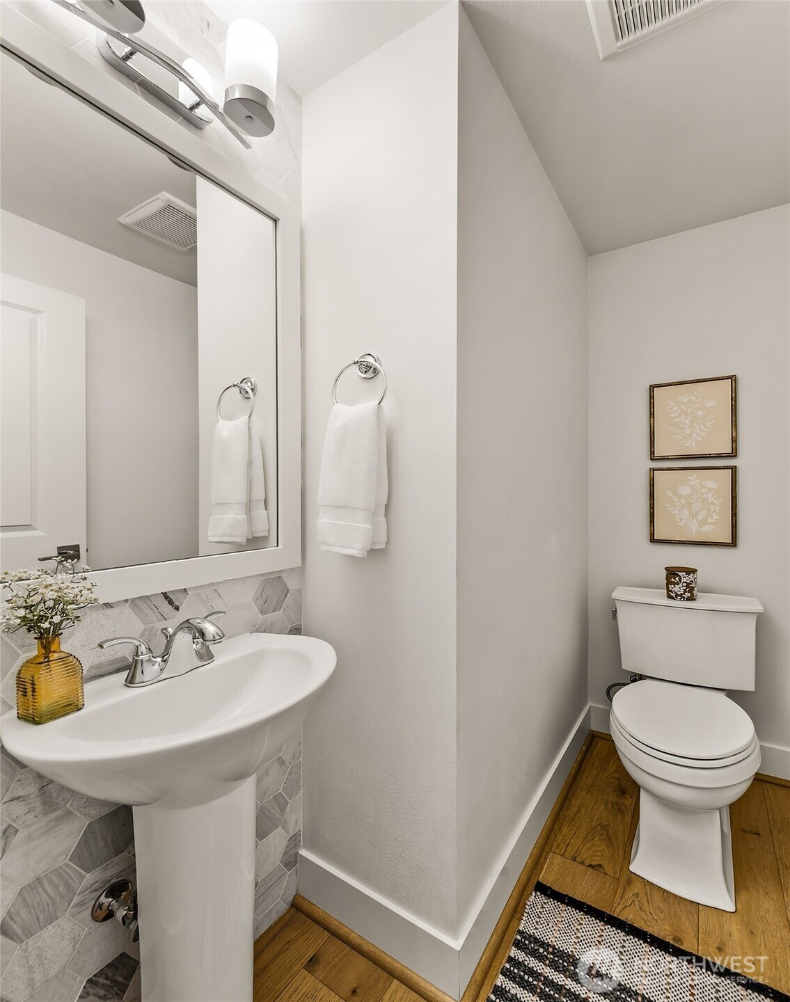 941 W Mcgraw Street 44 Property Photo 14