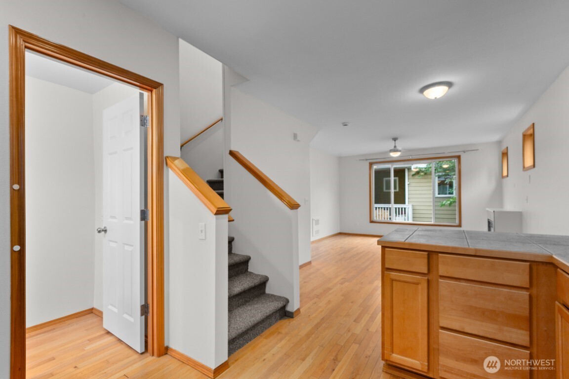 12041 33rd Avenue A Property Photo 15