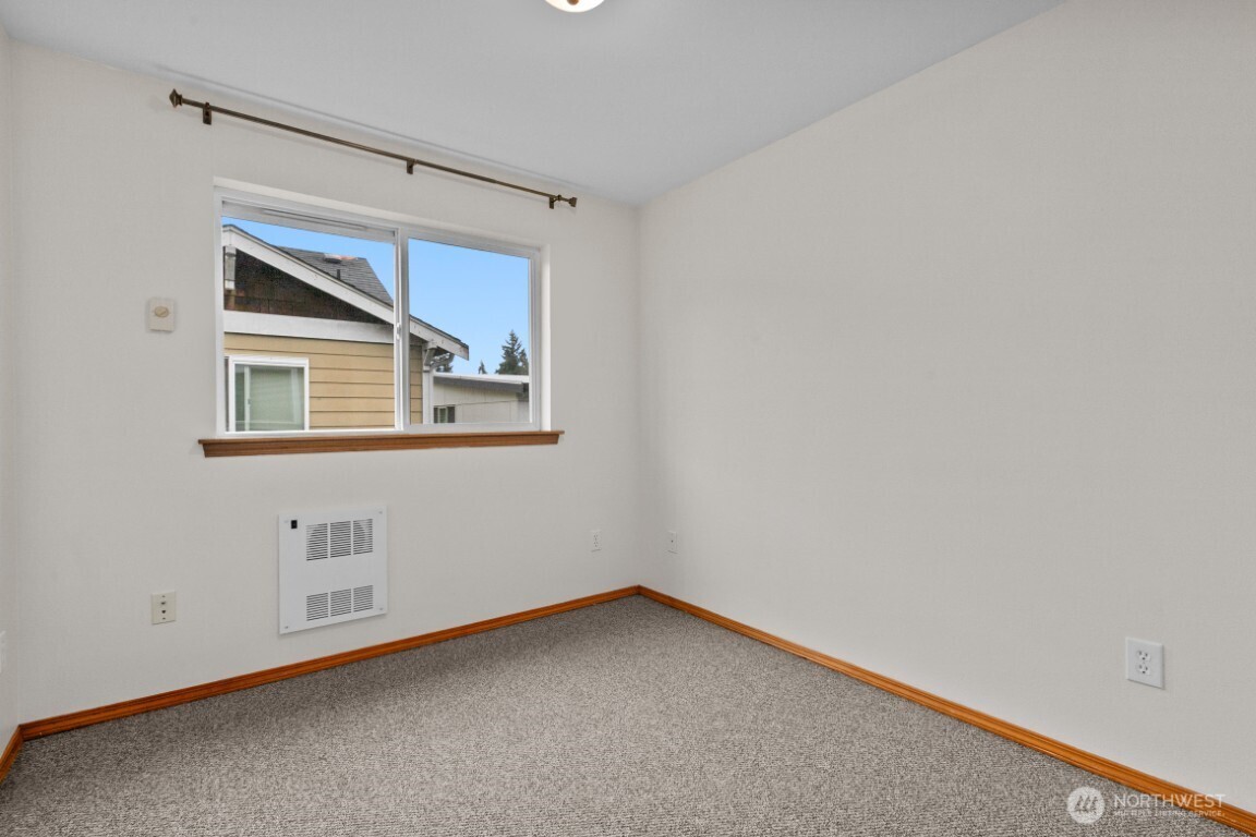 12041 33rd Avenue A Property Photo 21