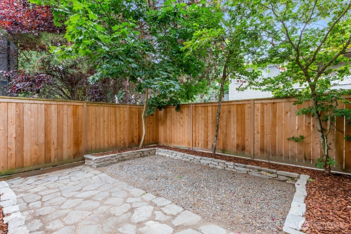 12041 33rd Avenue A Property Photo 25