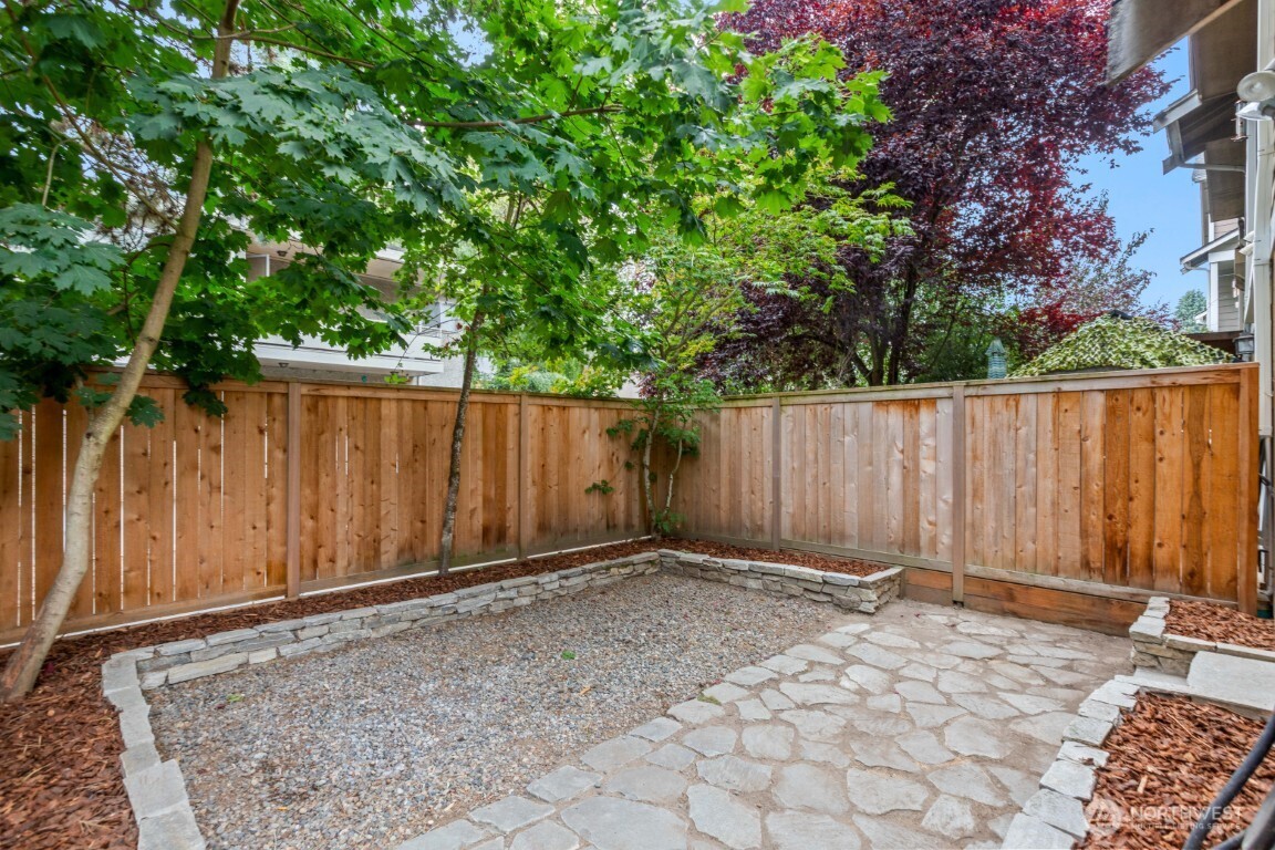 12041 33rd Avenue A Property Photo 28