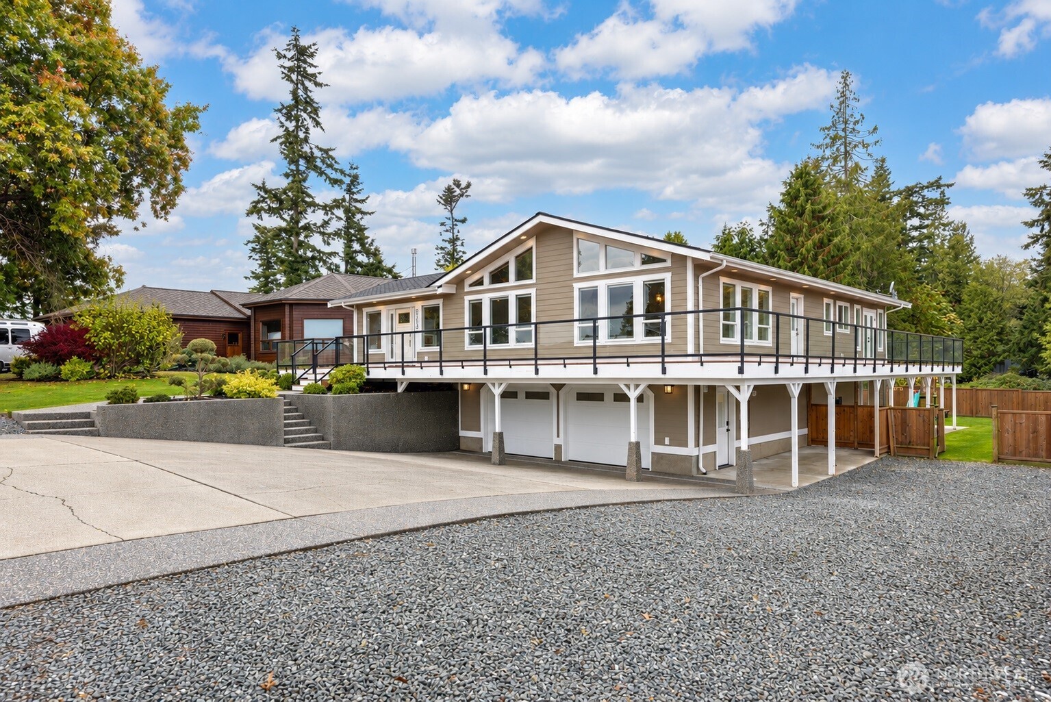 8153 Comox Road Property Photo 39