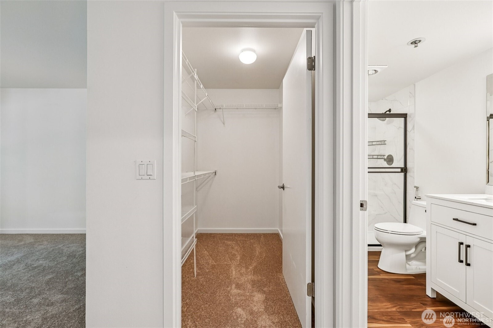 1425 Dexter Avenue 611 Property Photo 16