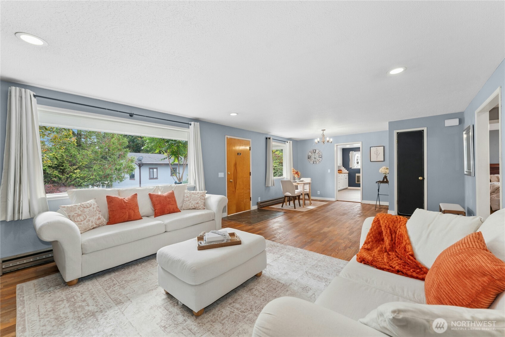 10418 Park Avenue Property Photo 4