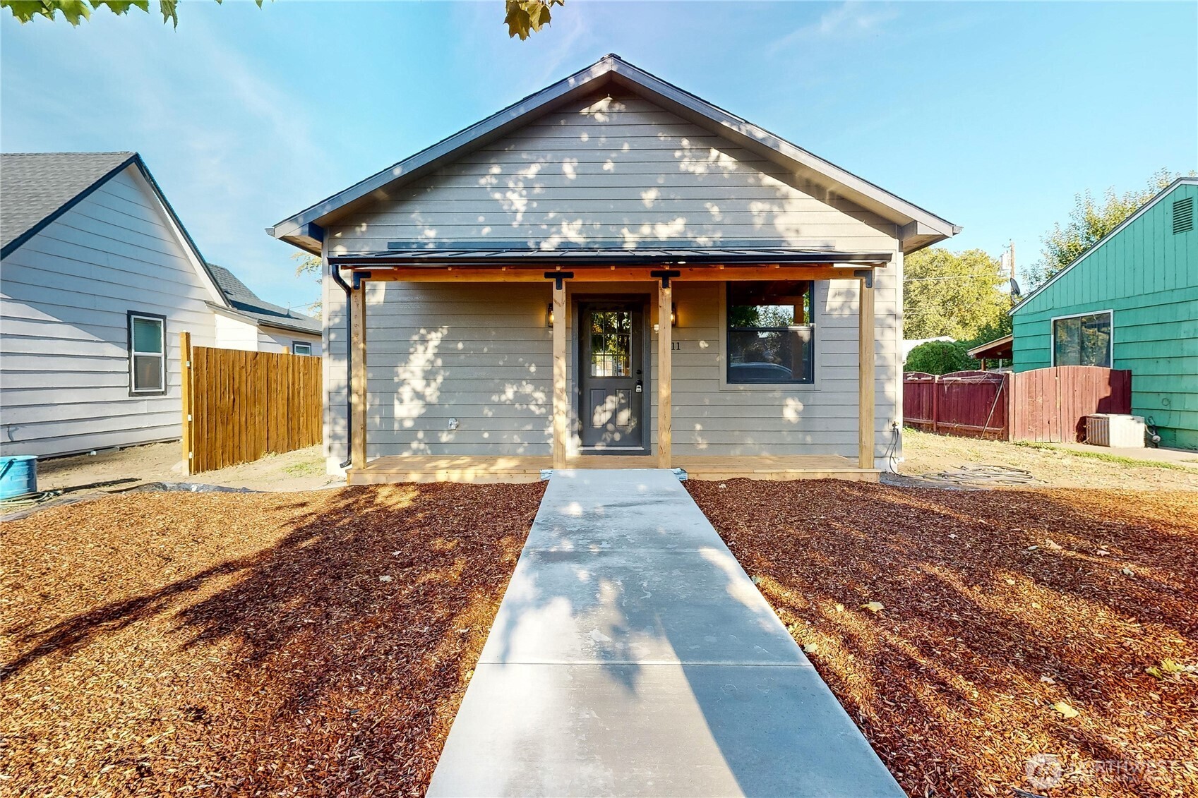 1211 Chestnut Street Property Photo 1