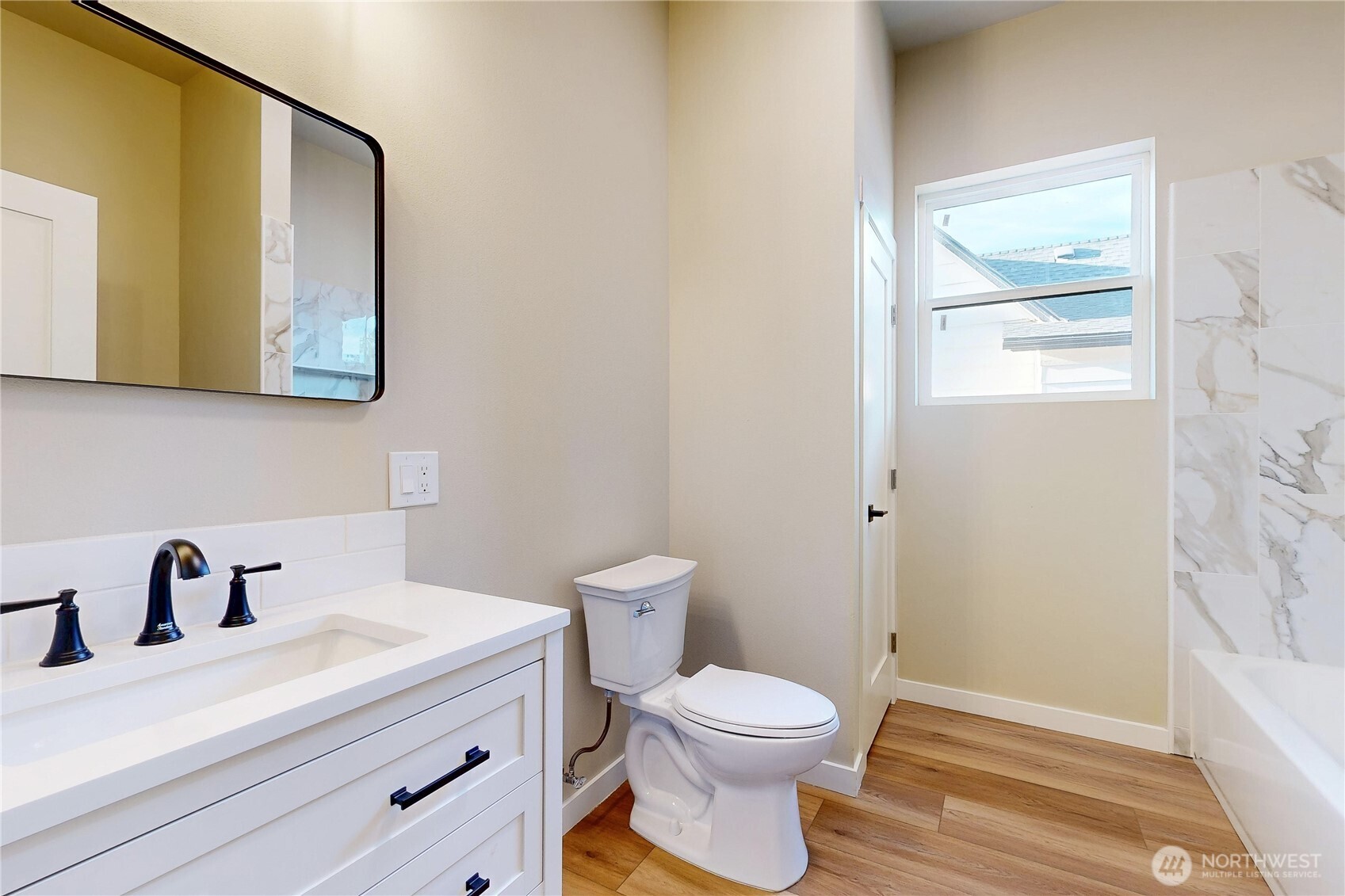 1211 Chestnut Street Property Photo 16
