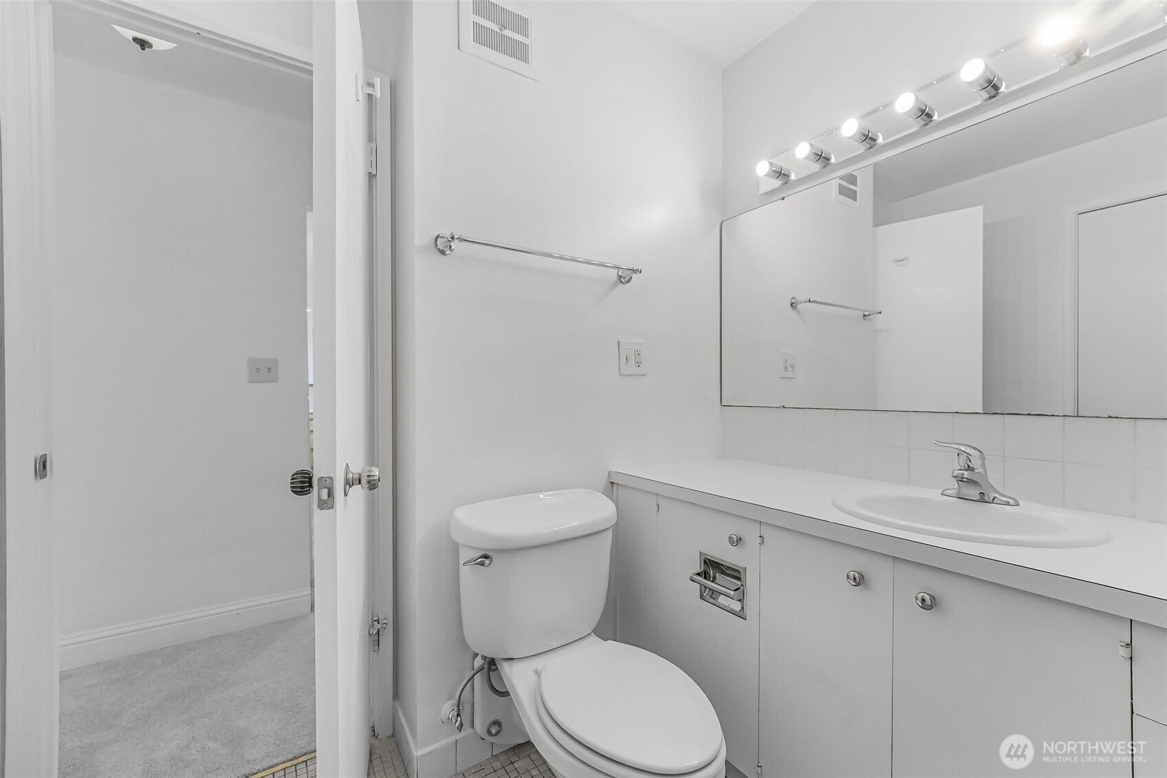 521 5th Avenue 306 Property Photo 11