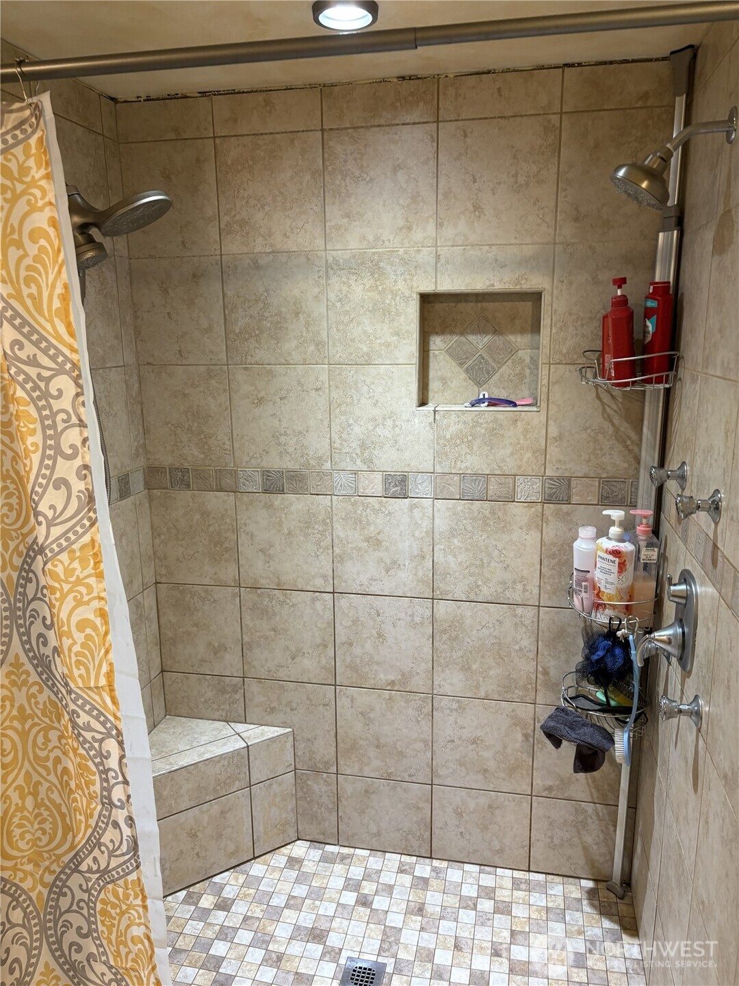 219 N Juniper Property Photo 16