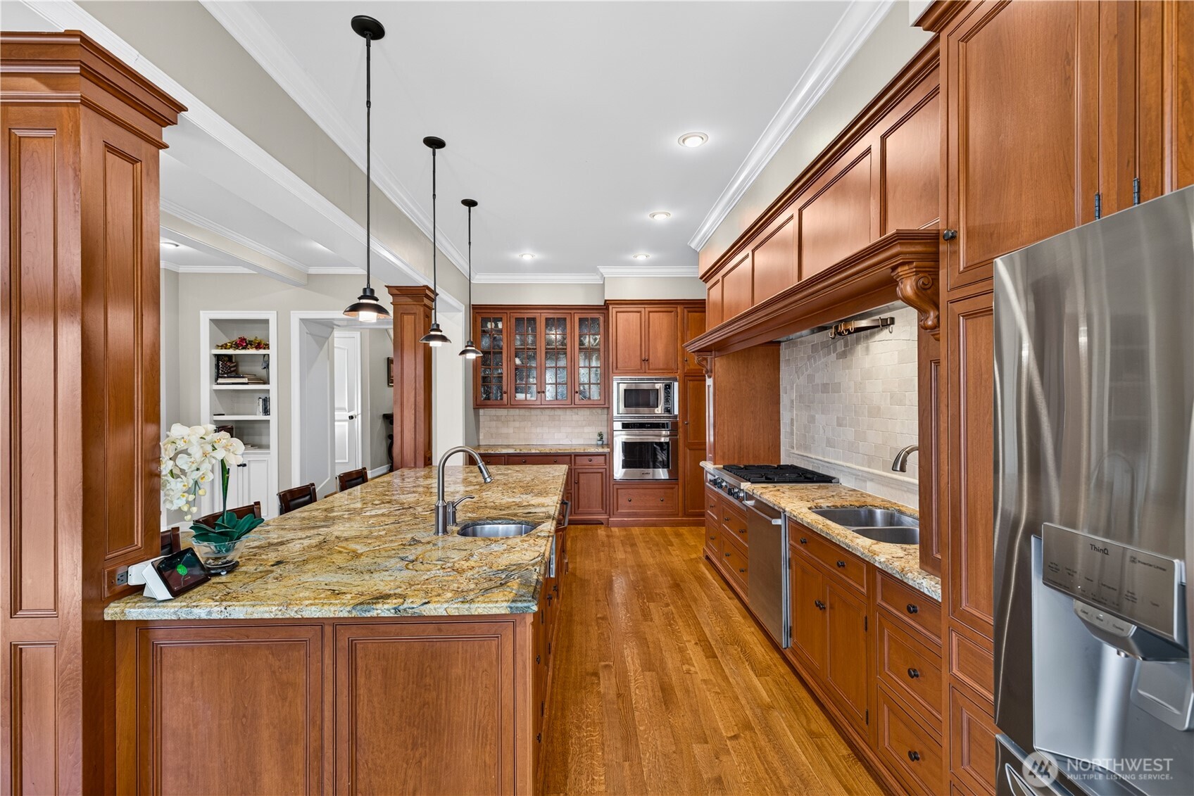 4628 Beaver Pond Drive Property Photo 8