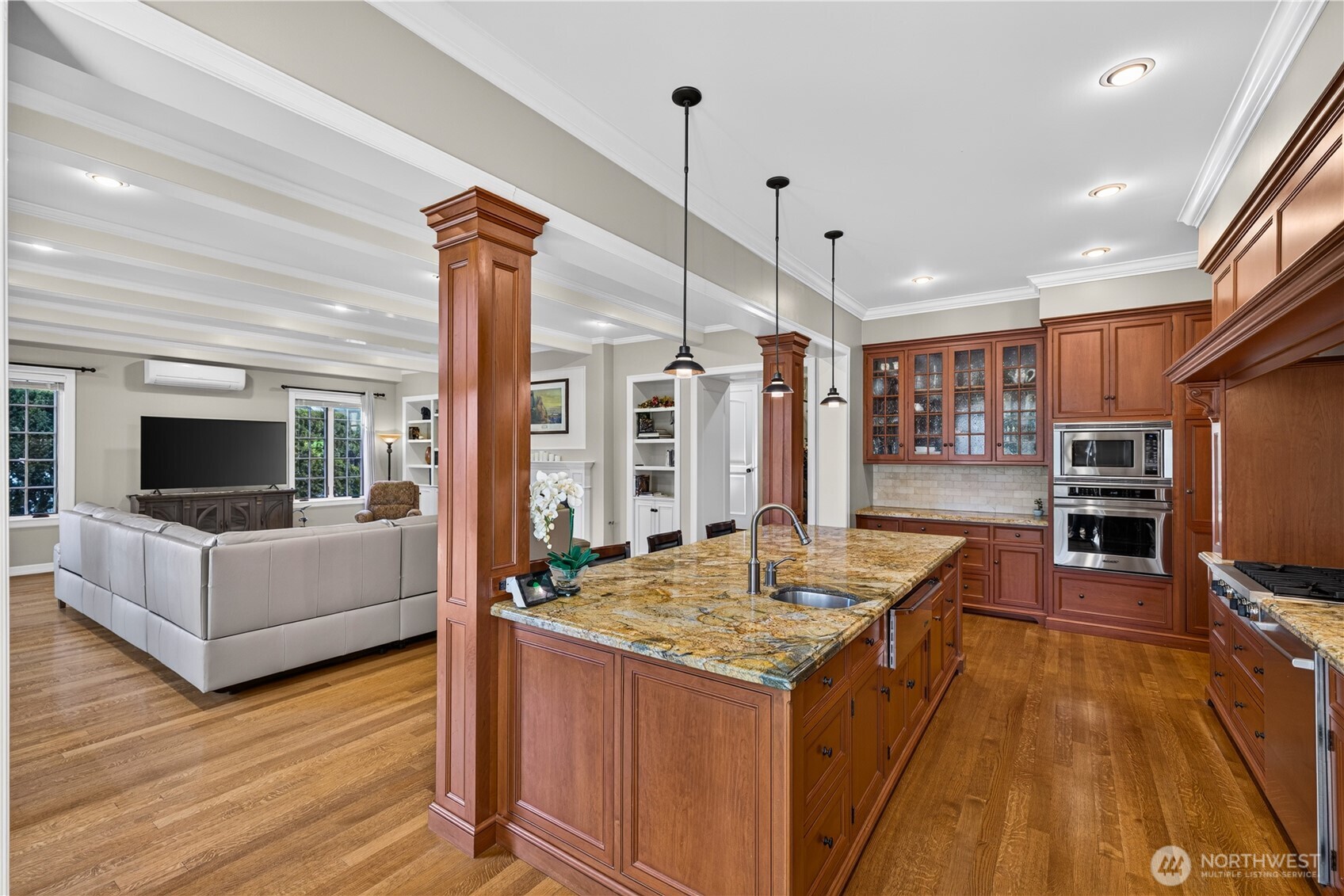 4628 Beaver Pond Drive Property Photo 11