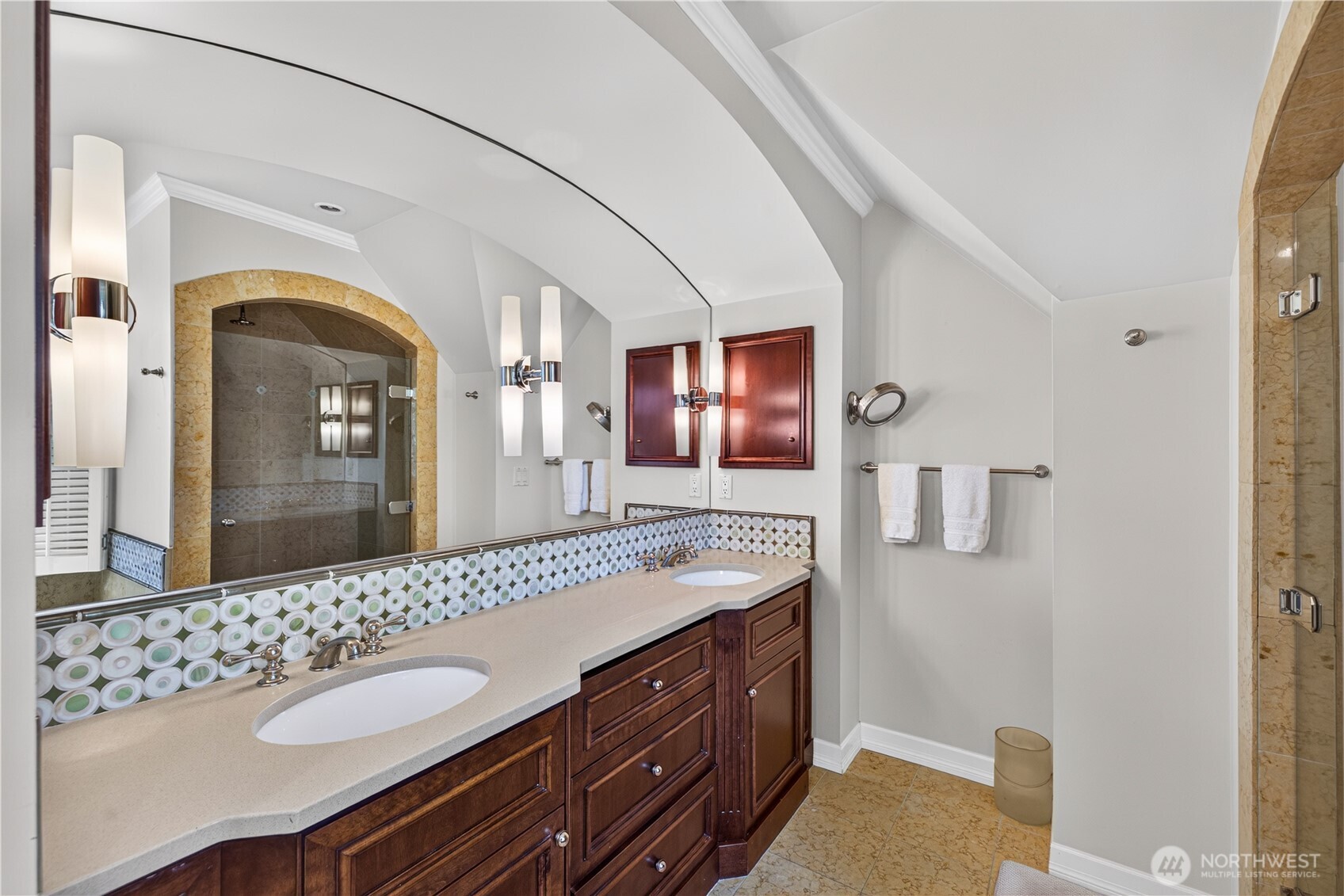 4628 Beaver Pond Drive Property Photo 29