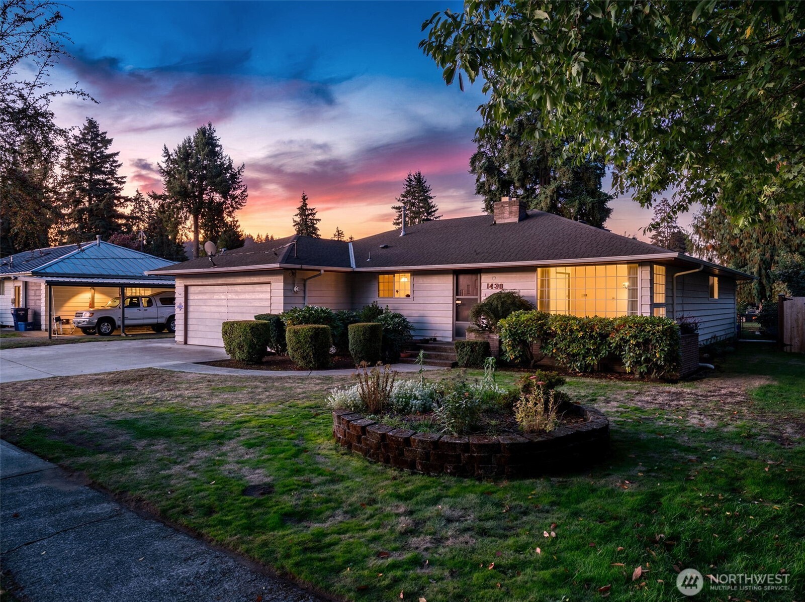 1430 25th Street Property Photo 1