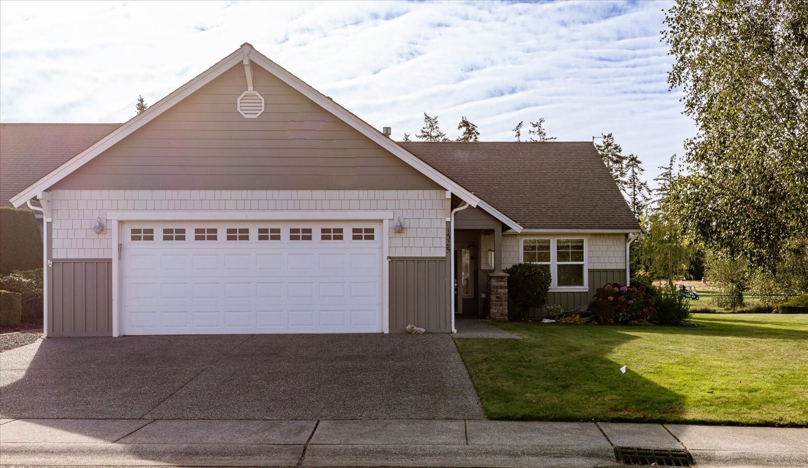 1325 Sw Xavier Drive Property Photo 1