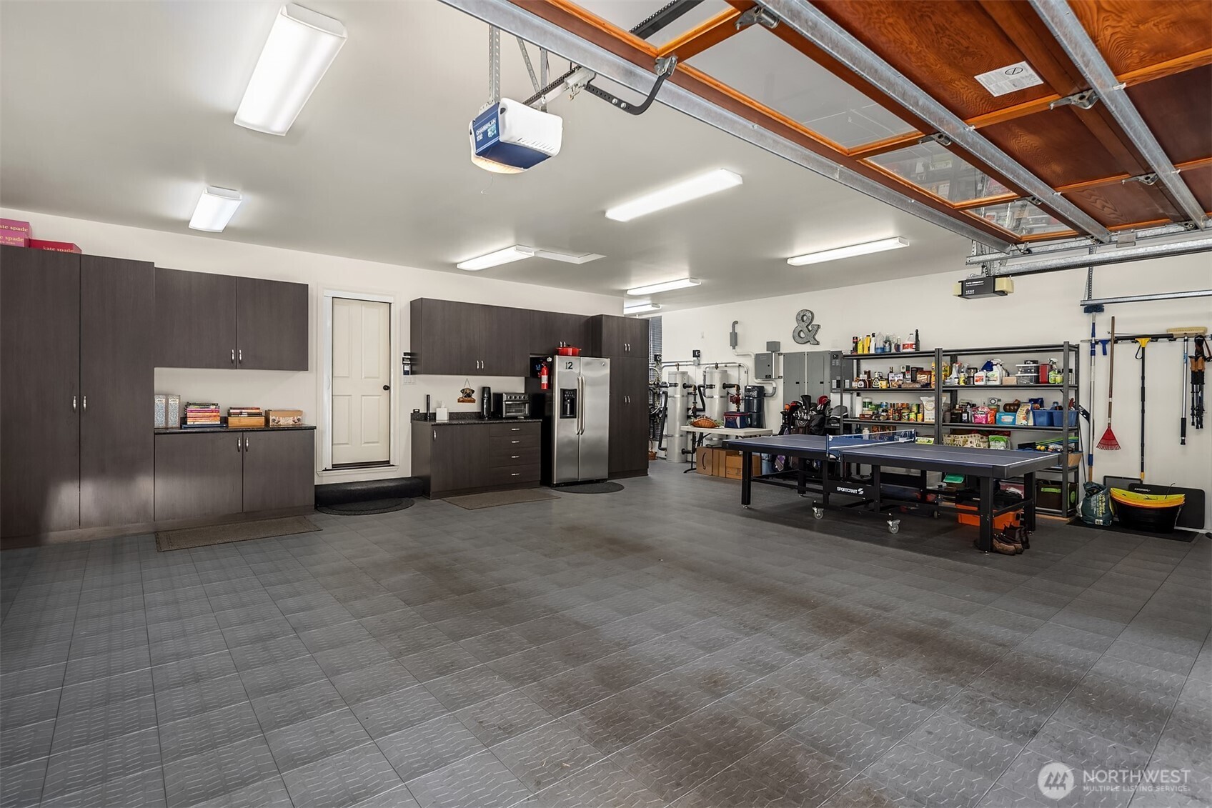 371 Vine Street Property Photo 37