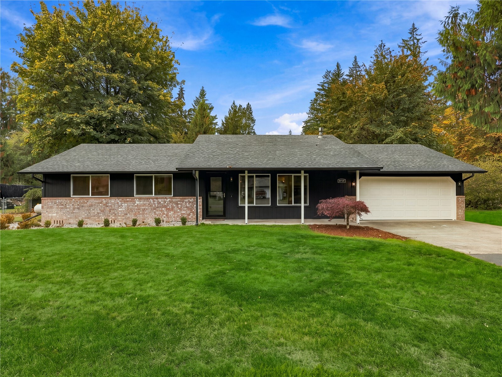 8729 Silver Fox Ct Sw Property Photo 1