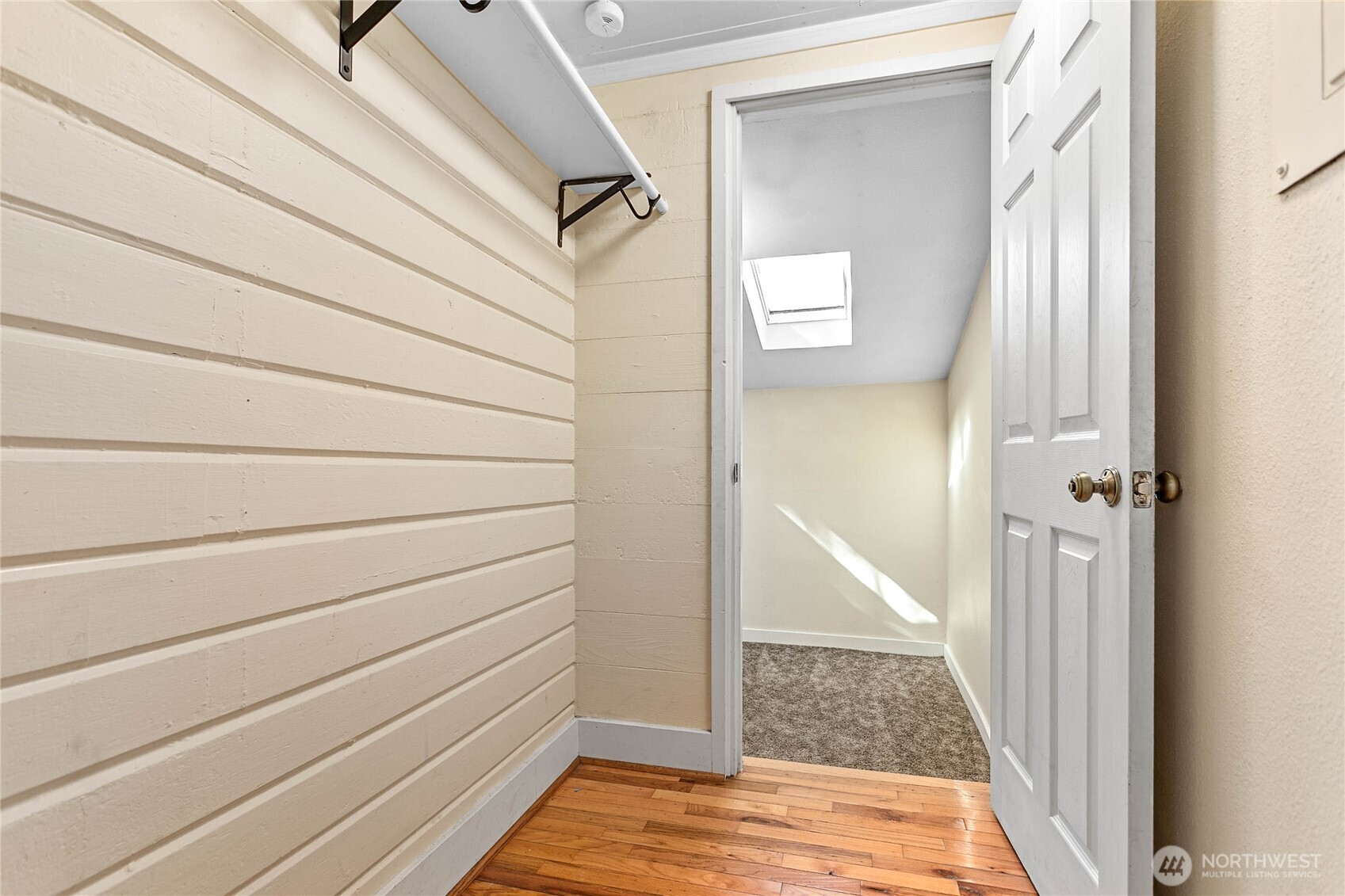 1405 Halleck Street Property Photo 19