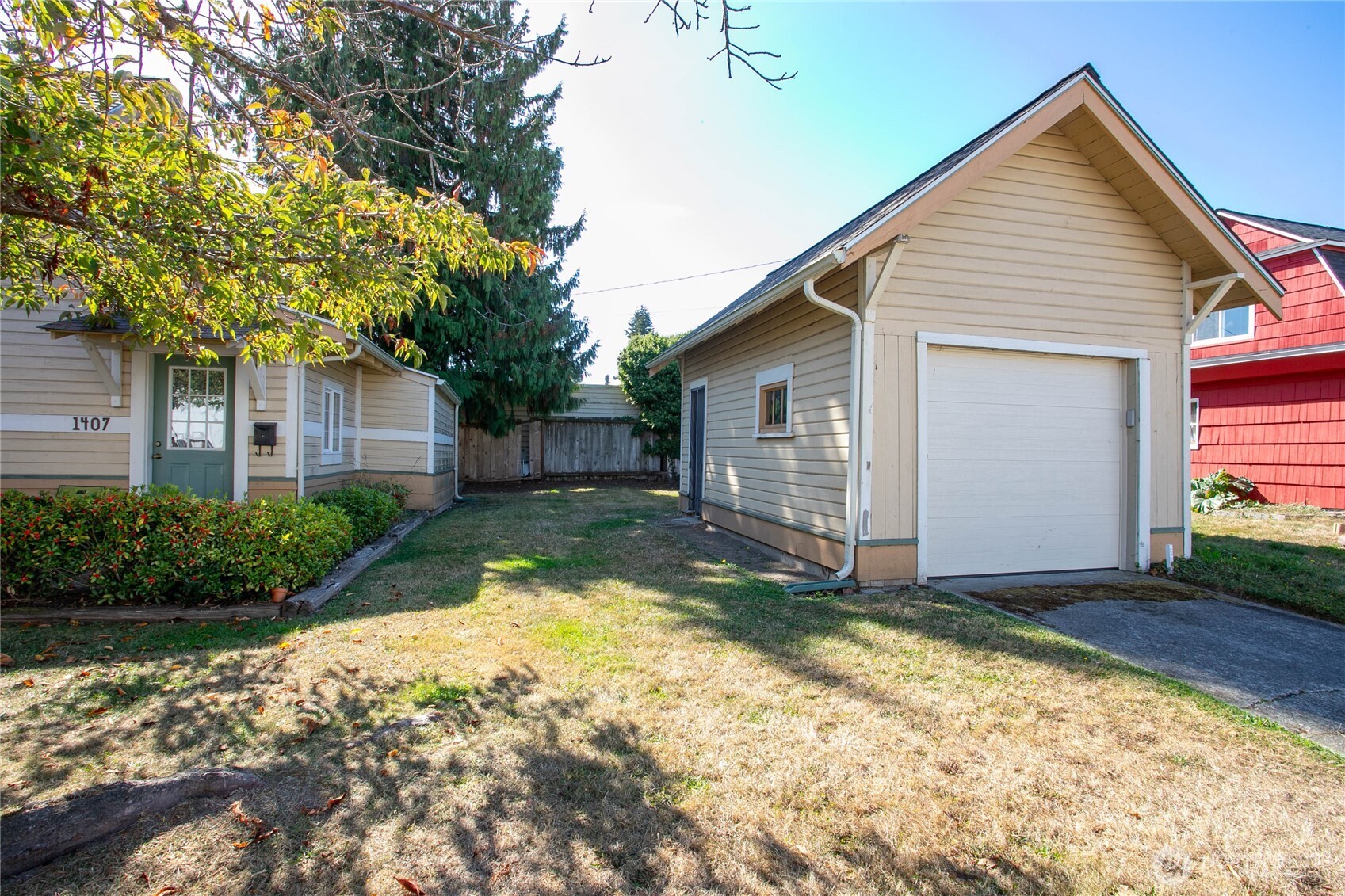 1405 Halleck Street Property Photo 38