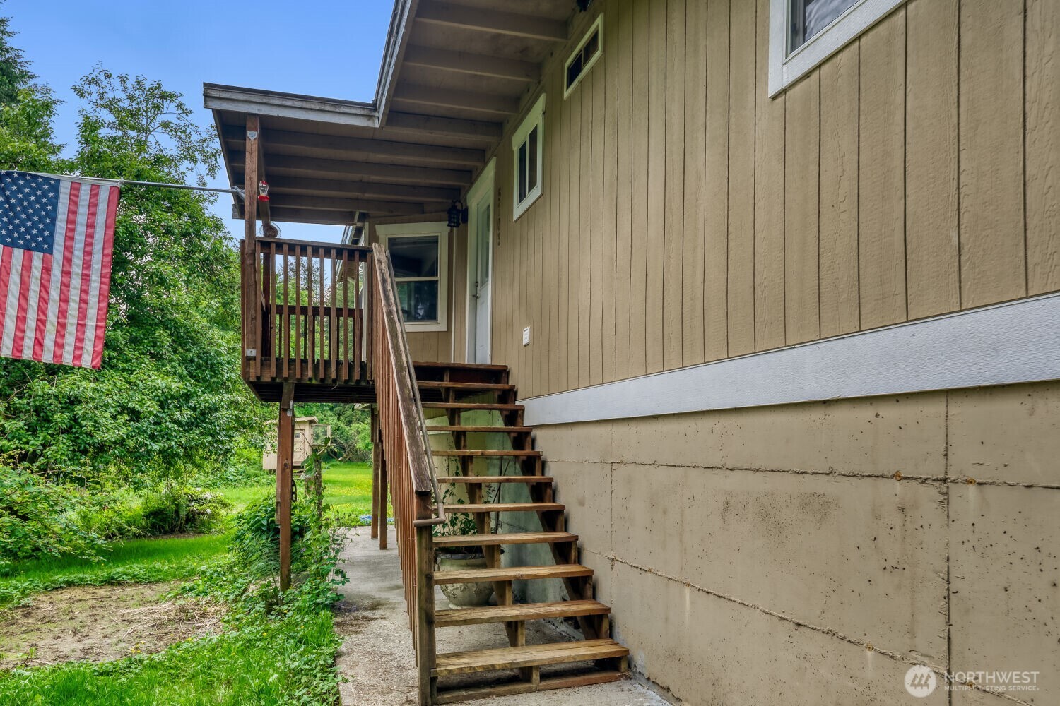 5703 318th Avenue Property Photo 1