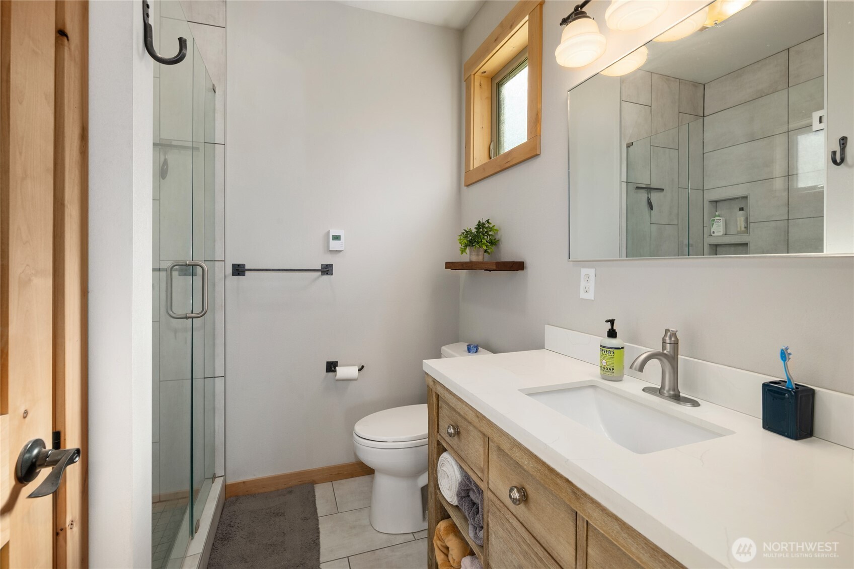 381 Tamarack Drive Property Photo 19