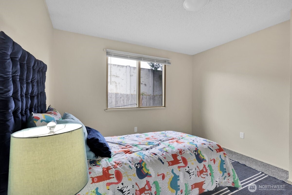 7606 14th Loop Property Photo 25