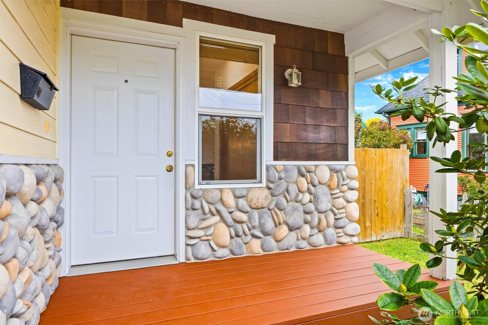 2115 I Street Property Photo 4