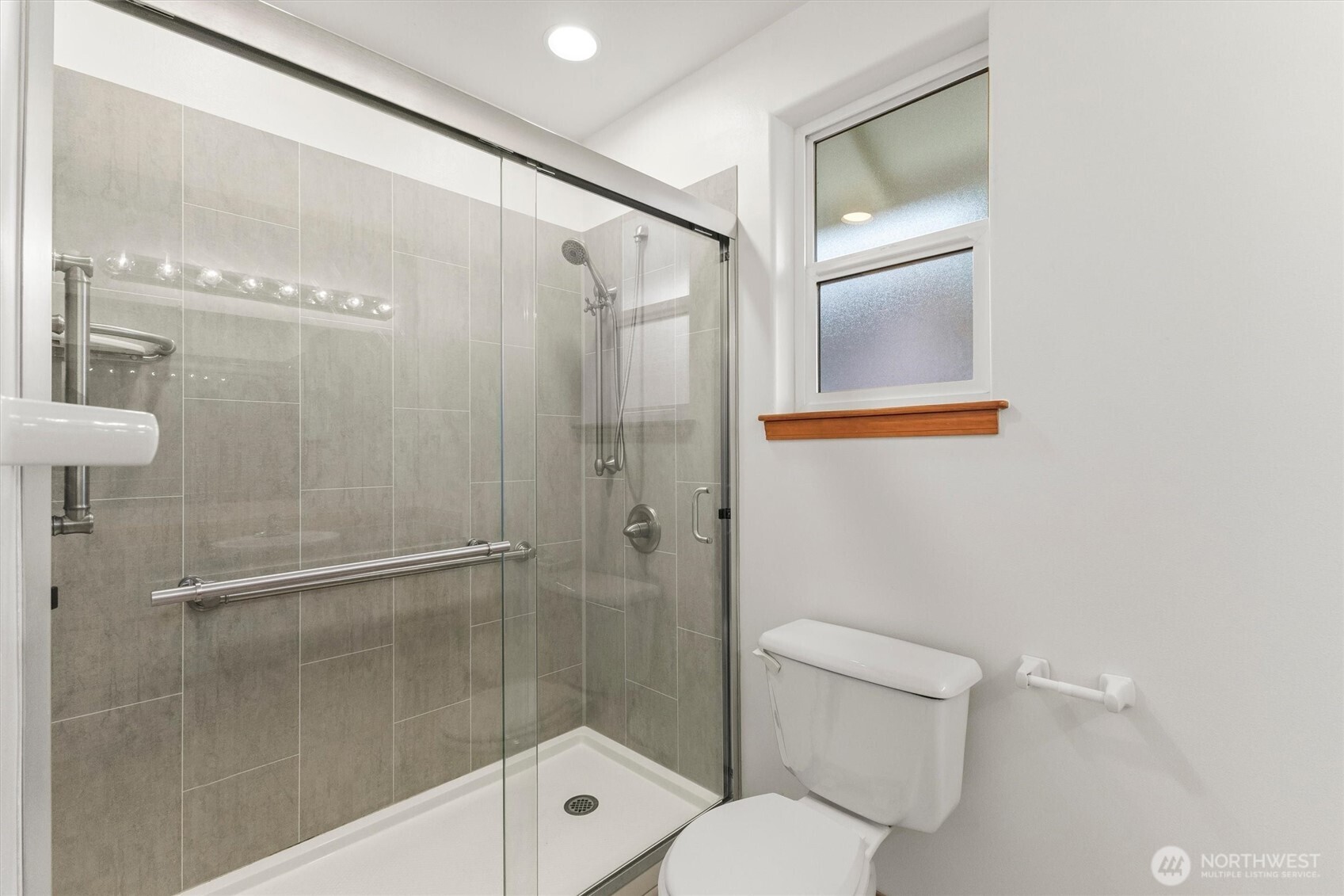 2115 I Street Property Photo 19