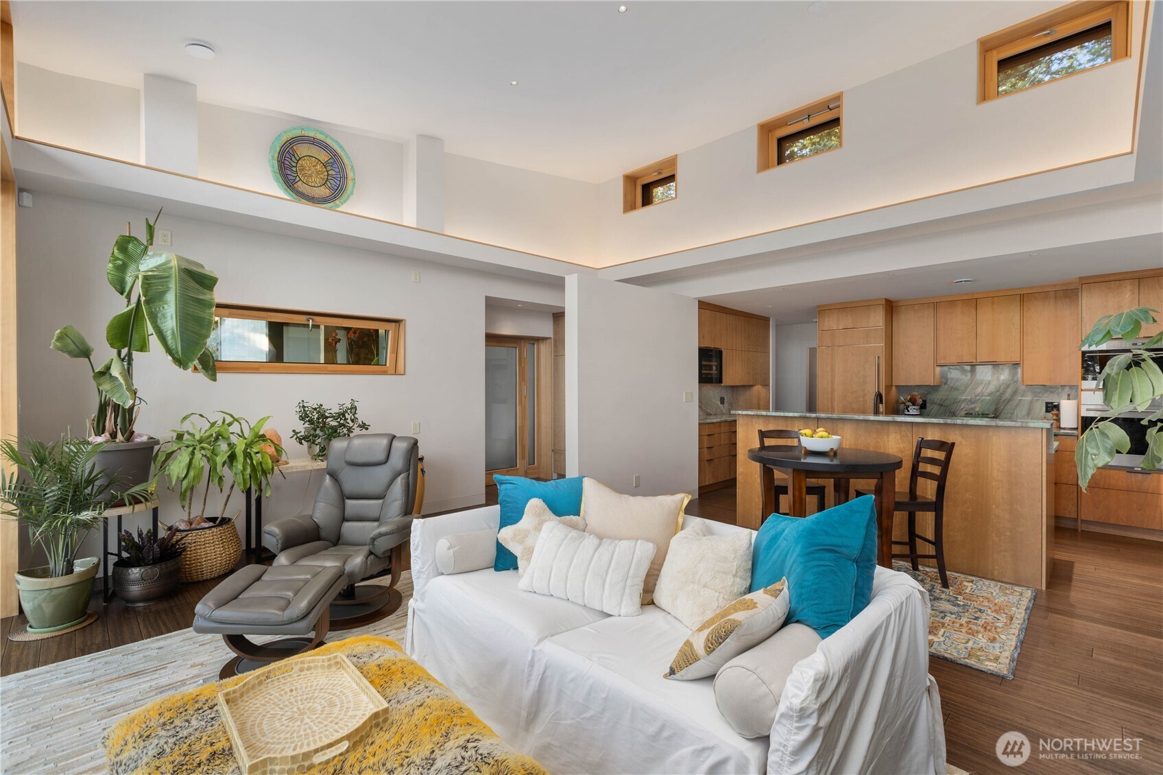2591830 Property Photo 14