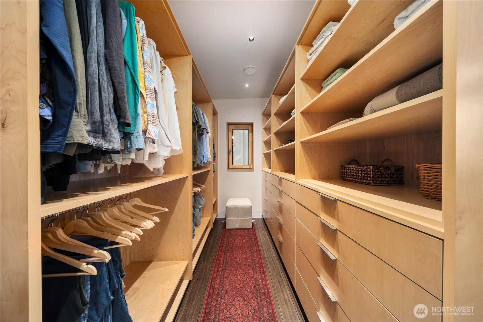 2591830 Property Photo 22