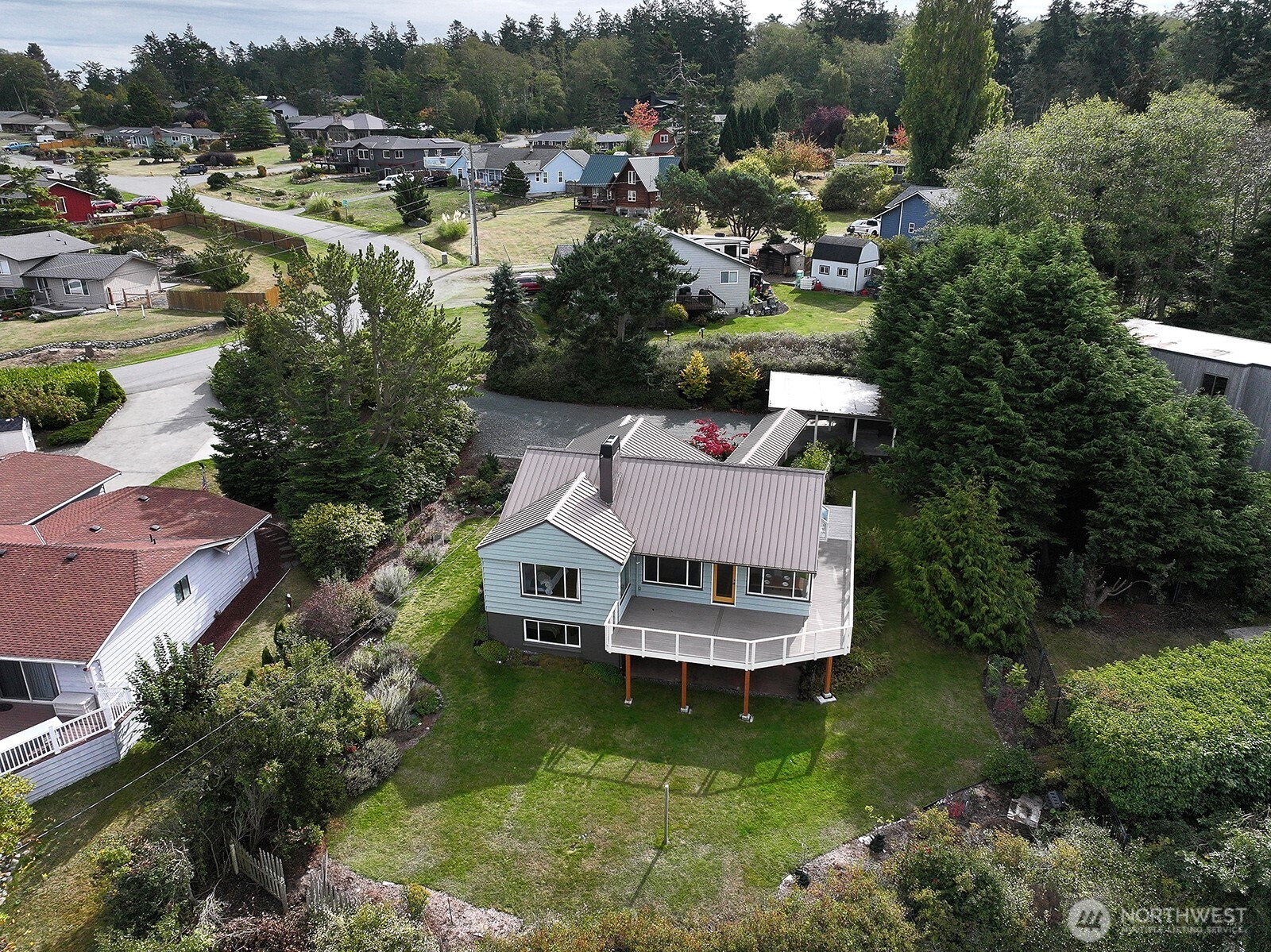 1443 Martha Way Property Photo 38