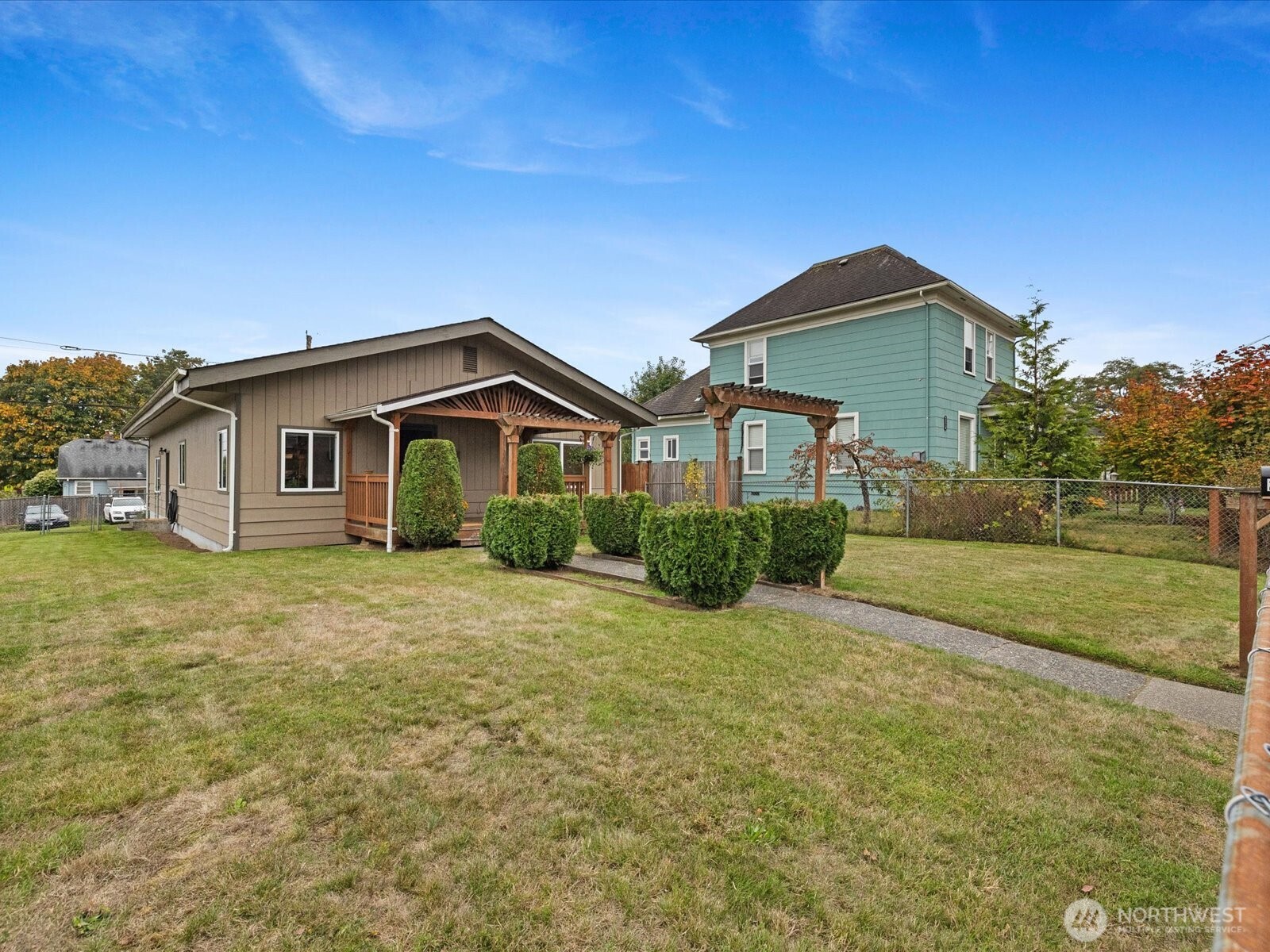 2301 Fulton Street Property Photo 2