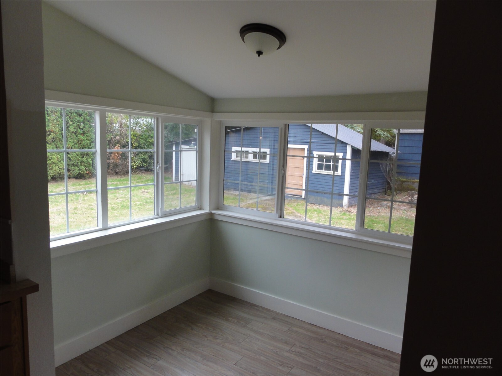 806 120th Street Property Photo 6