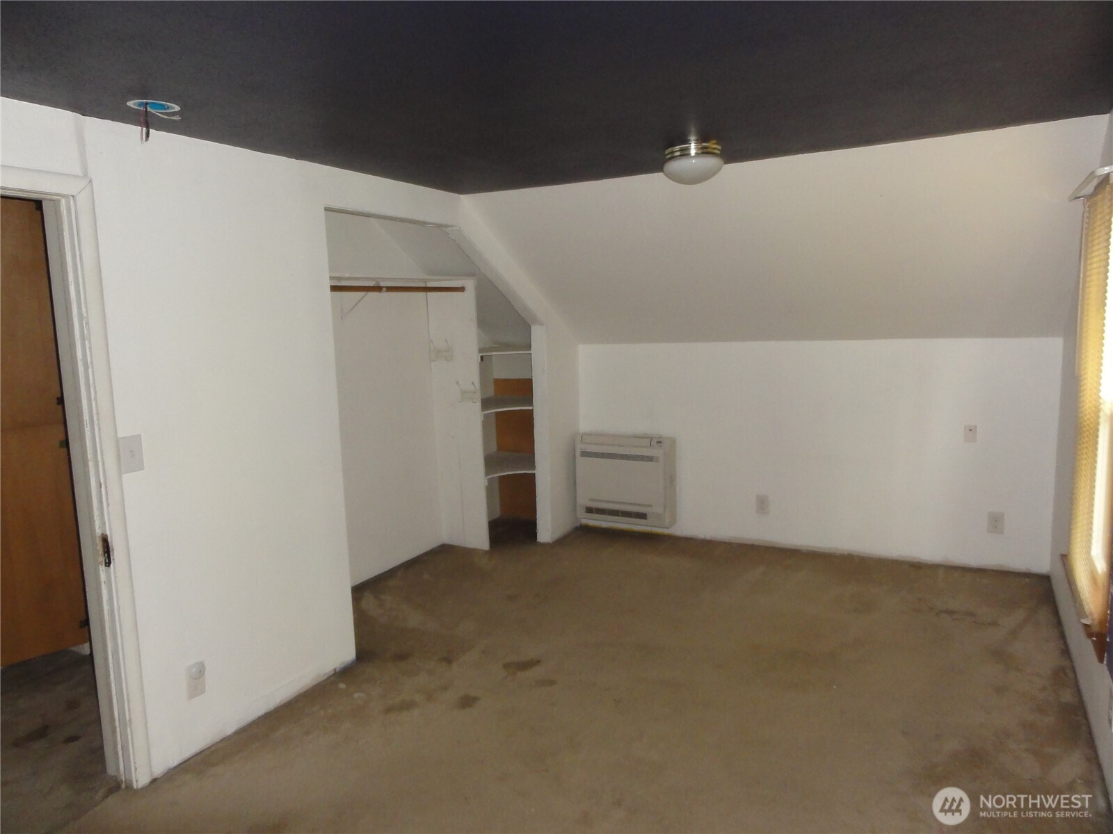 806 120th Street Property Photo 9