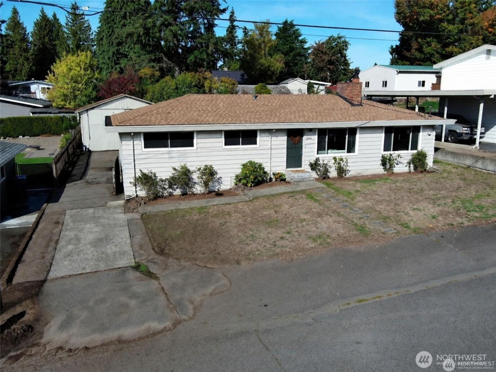 2404 Ne 22nd Street Property Photo 2